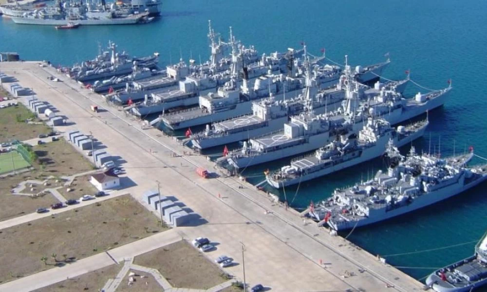 ''Κρύβουν'' την αλήθεια οι Τούρκοι: Ζημιές σε στρατιωτικές υποδομές στην Σμύρνη